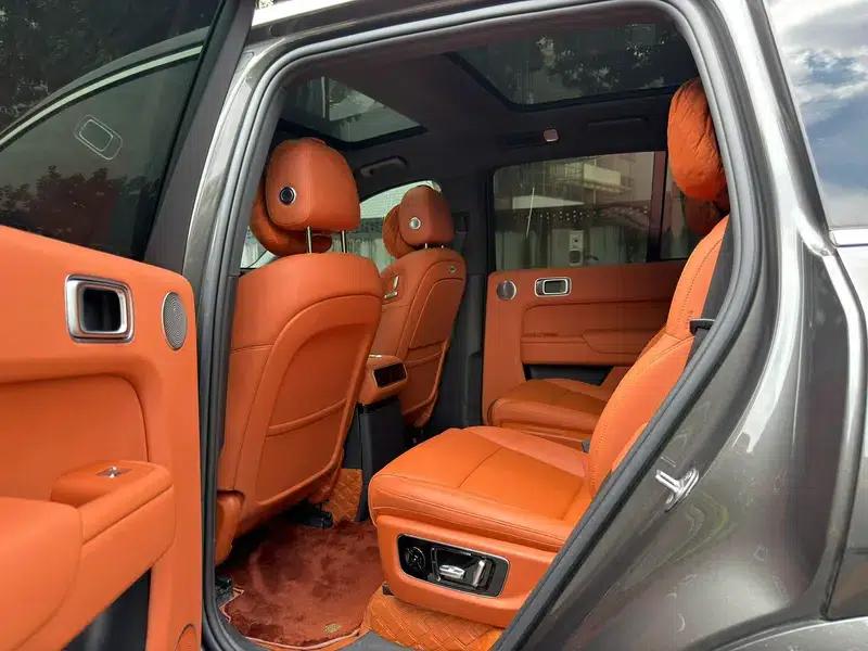 Li Auto L8 2024 Max Edition — миниатюра 17