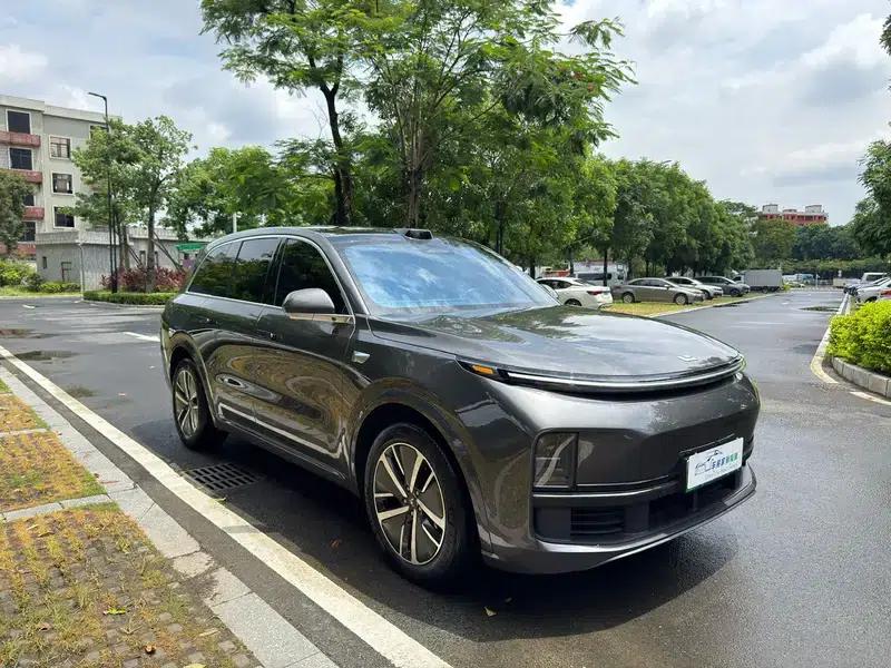 Li Auto L8 2024 Max Edition — миниатюра 3