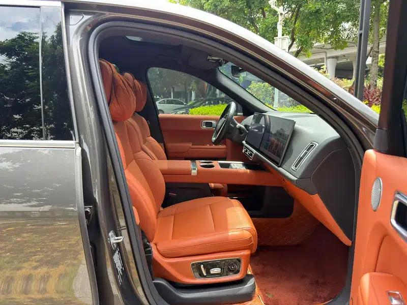 Li Auto L8 2024 Max Edition — миниатюра 10