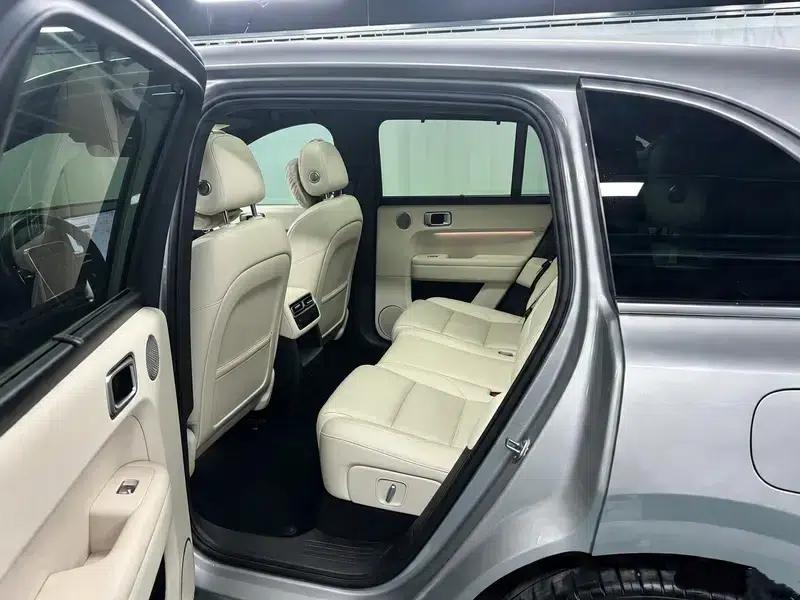 Li Auto L6 2024 Pro Edition — миниатюра 18