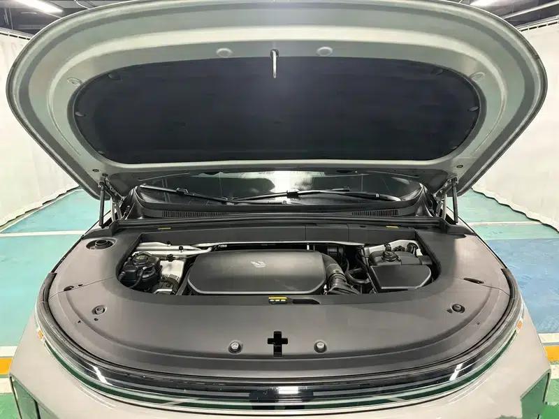 Li Auto L6 2024 Pro Edition — миниатюра 10