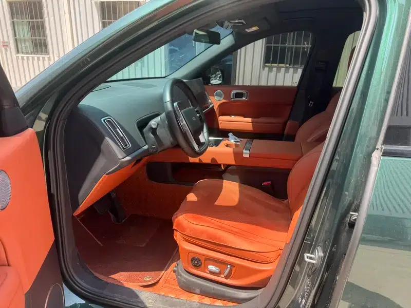 Li Auto L6 2024 Max Edition — миниатюра 9