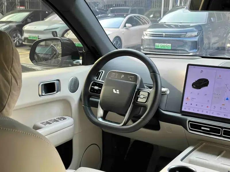 Li Auto L6 2024 Max Edition — миниатюра 11