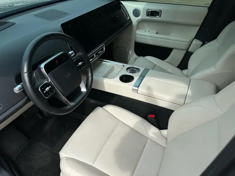 Li Auto L6 2024 Max Edition — миниатюра 19