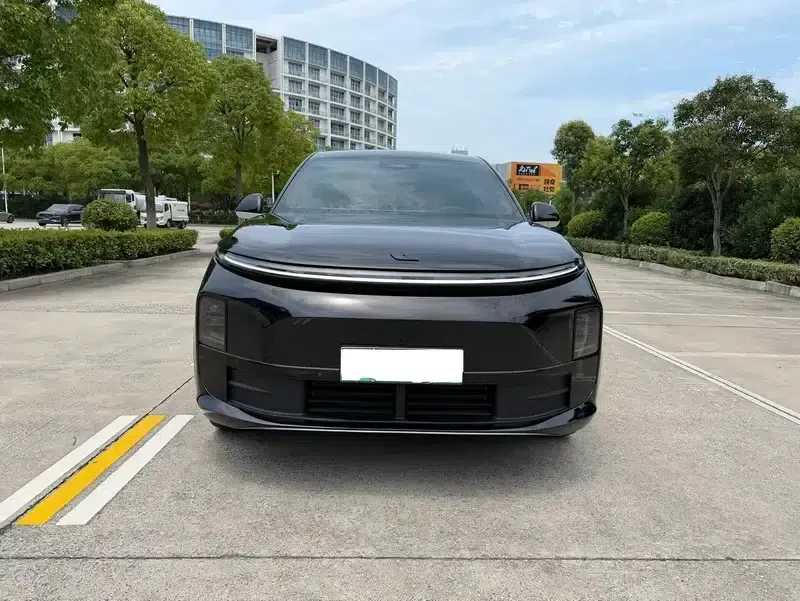 Li Auto L6 2024 Pro Edition — миниатюра 2