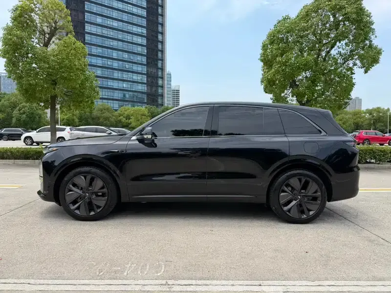 Li Auto L6 2024 Pro Edition — миниатюра 4
