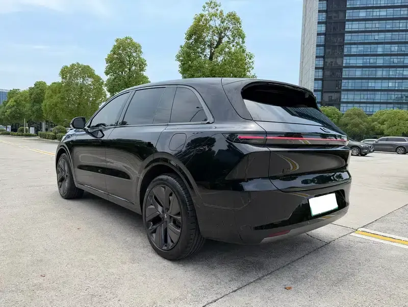 Li Auto L6 2024 Pro Edition — миниатюра 5