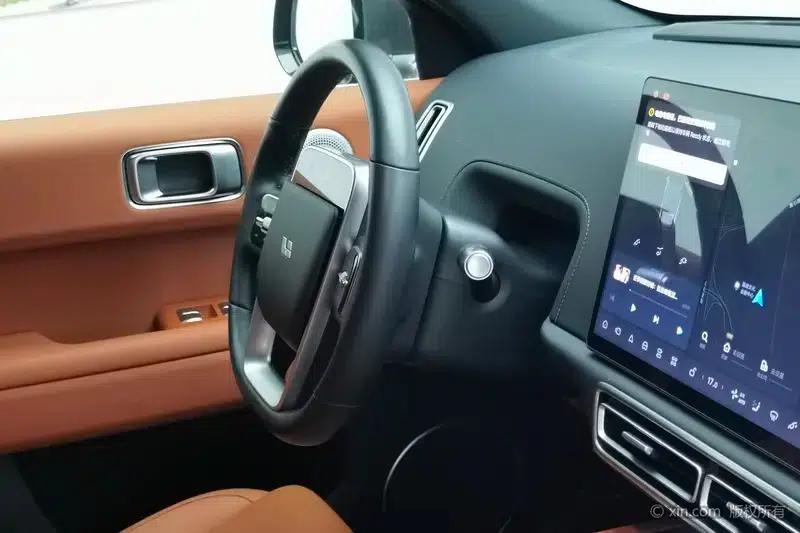 Li Auto L6 2024 Pro Edition — миниатюра 12