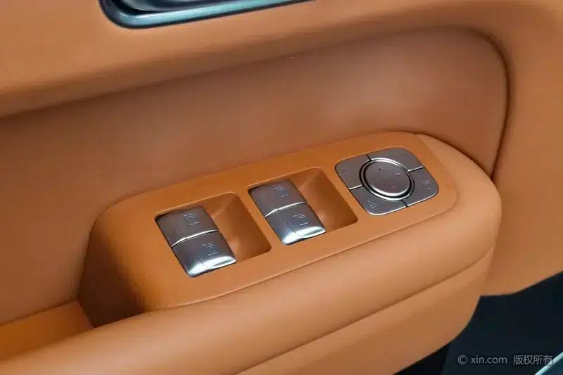Li Auto L6 2024 Pro Edition — миниатюра 22