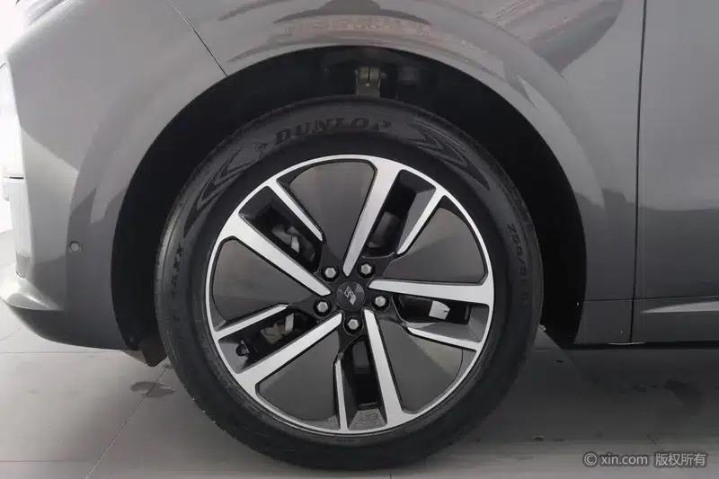 Li Auto L6 2024 Pro Edition — миниатюра 8