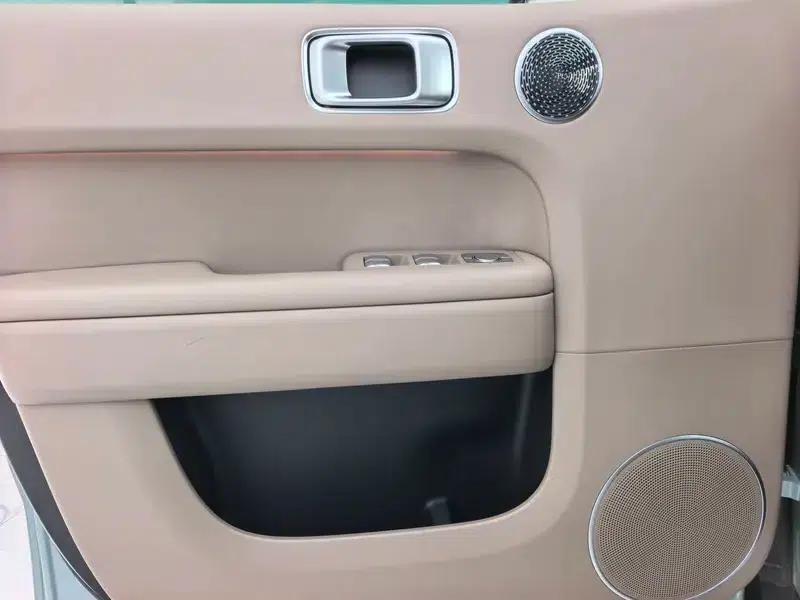 Li Auto L6 2025 Max Intelligent Renewal Edition — миниатюра 10