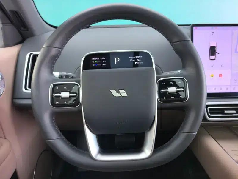 Li Auto L6 2025 Max Intelligent Renewal Edition — миниатюра 11