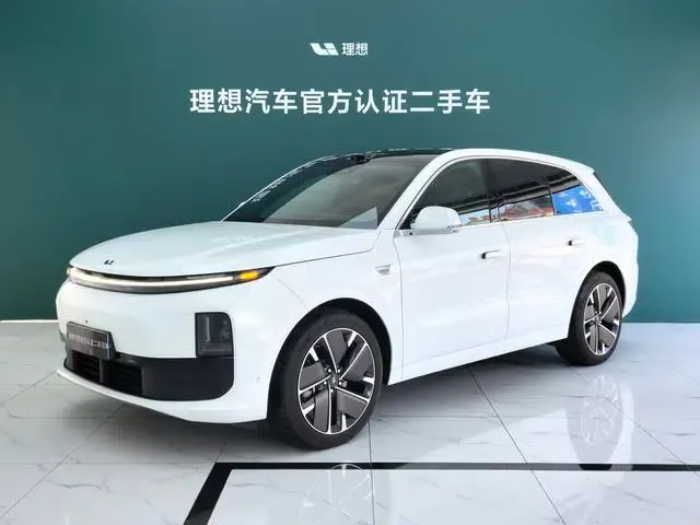 Li Auto L6 2025 Max Intelligent Renewal Edition