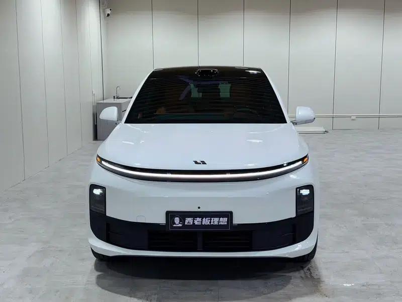 Li Auto L6 2025 Pro Smart Renewal Edition — миниатюра 2