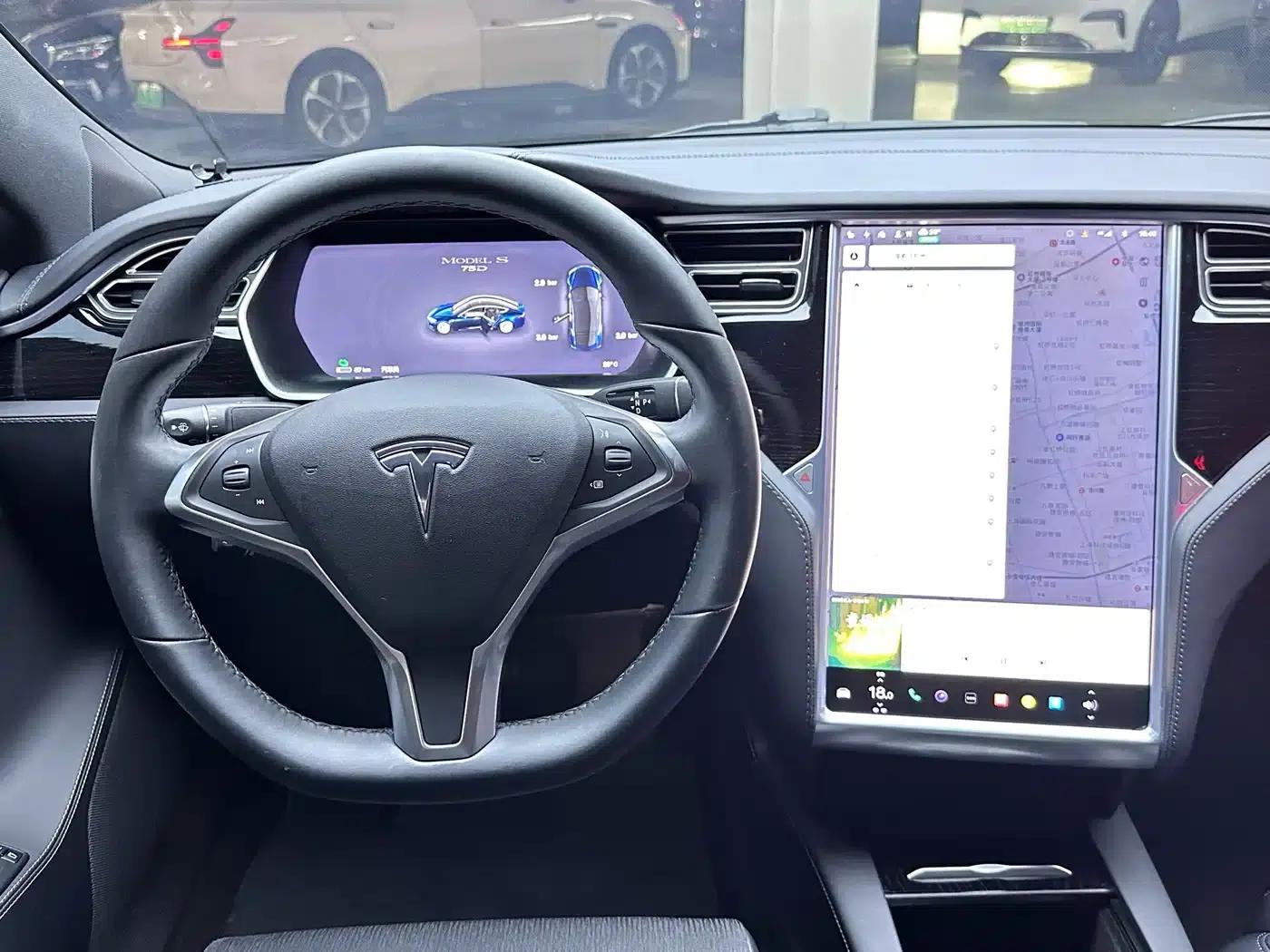 2017 Model S 75D Standard Range — миниатюра 10