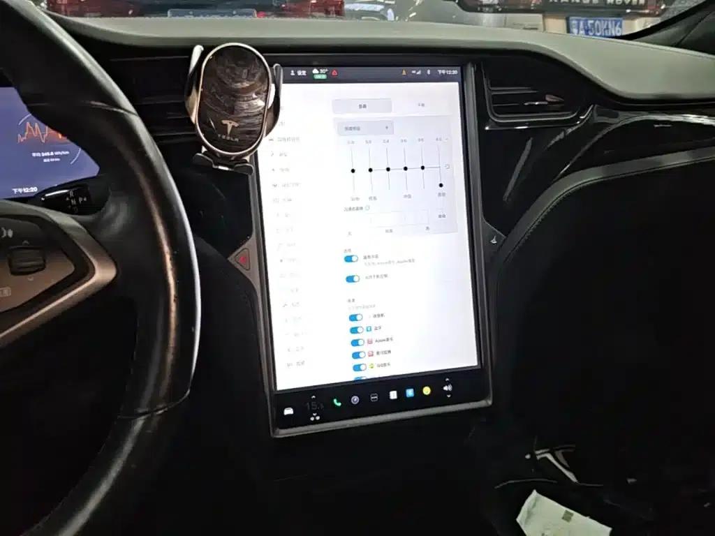 2017 Model S 75D Standard Range — миниатюра 13