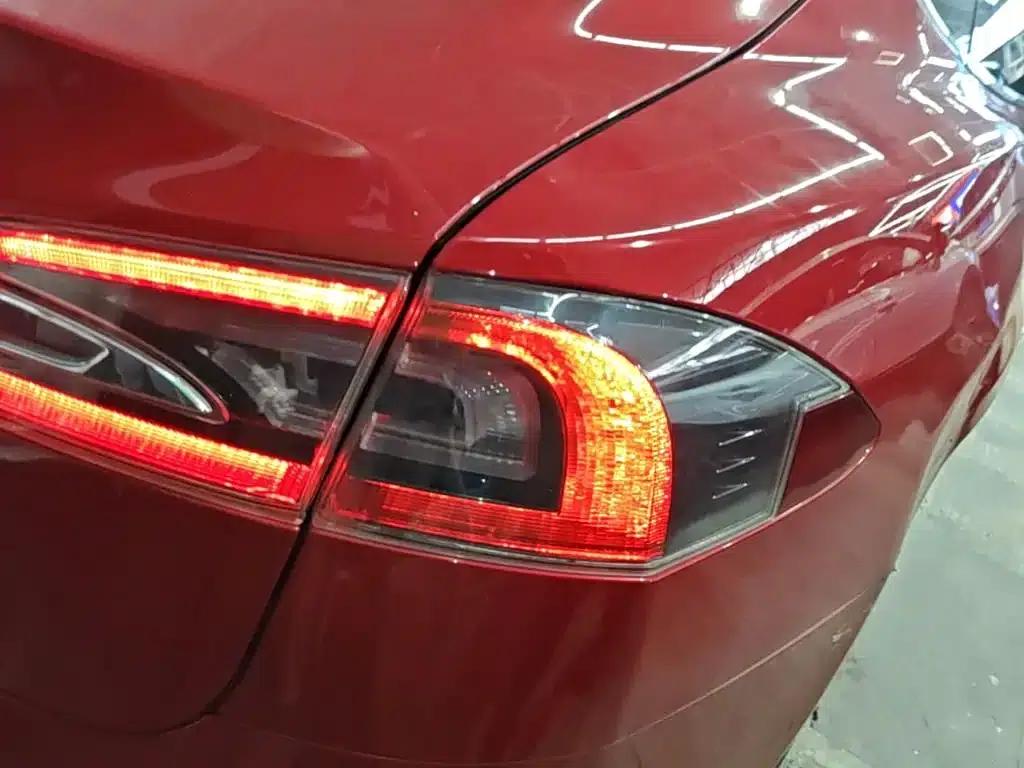 2017 Model S 75D Standard Range — миниатюра 8