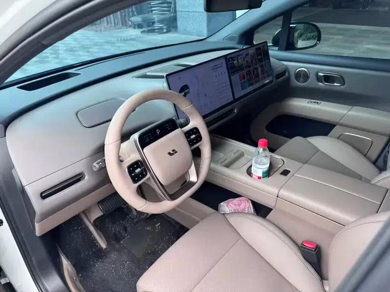 Li Auto i6 2025 Two-Wheel Drive Standard Edition — миниатюра 9