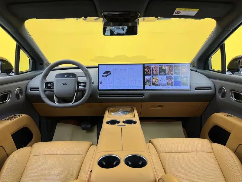 Li Auto i8 2025 Standard Edition — миниатюра 30