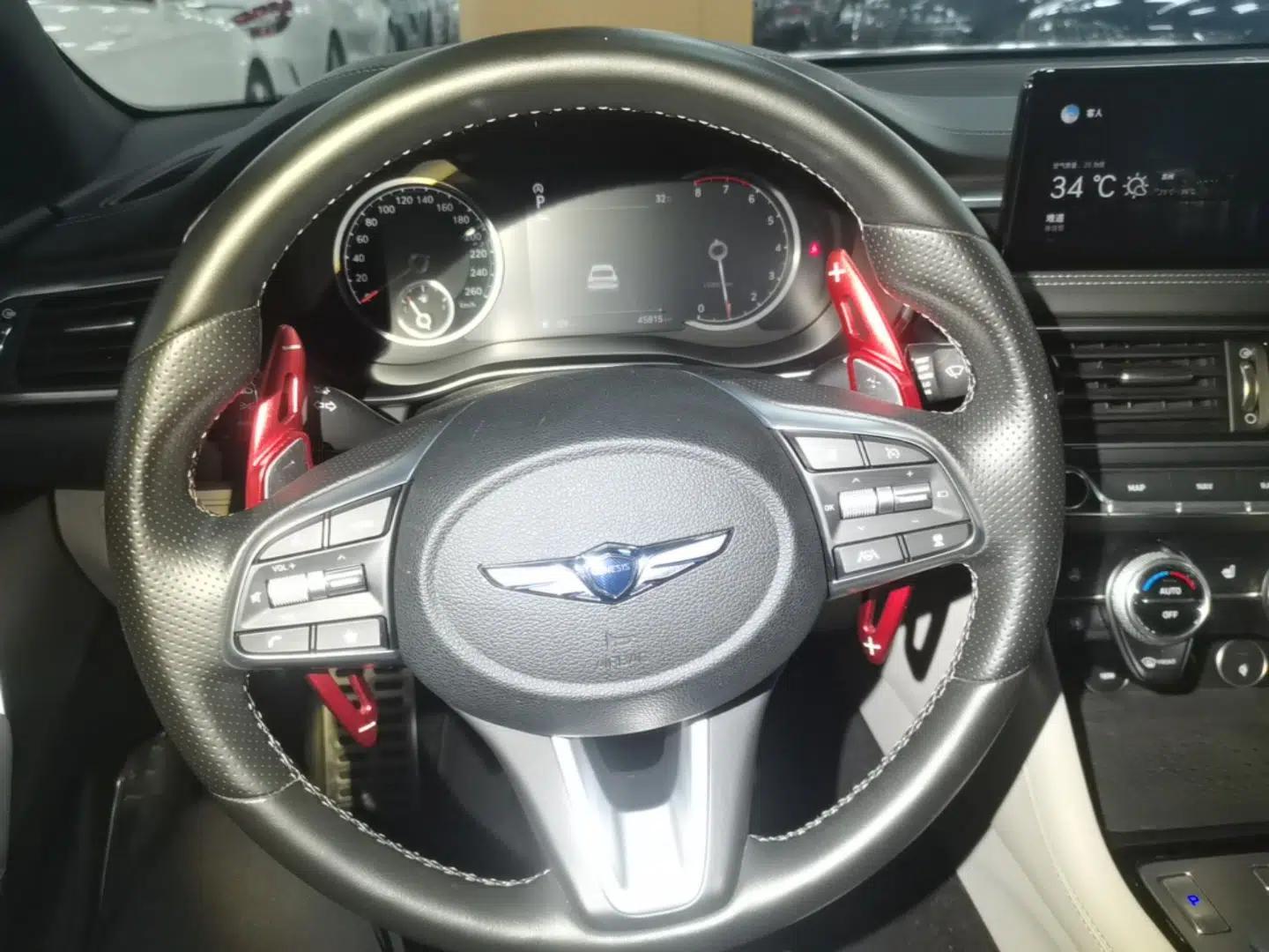 Genesis G70 2021 2.0T Rear-Drive Luxury Edition — миниатюра 13