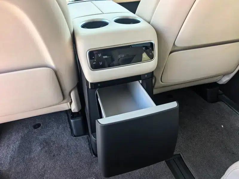 Li Auto MEGA 2024 Ultra Edition — миниатюра 12