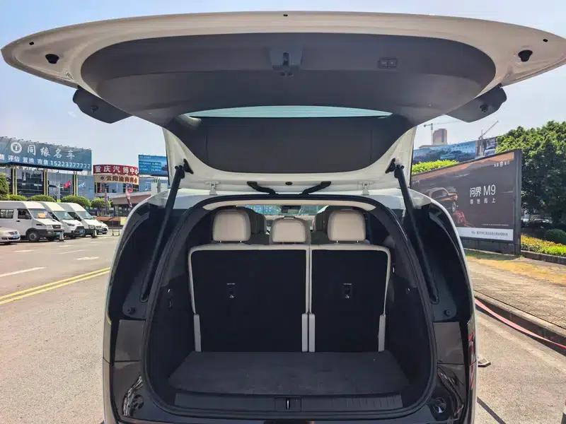 Li Auto MEGA 2024 Ultra Edition — миниатюра 30