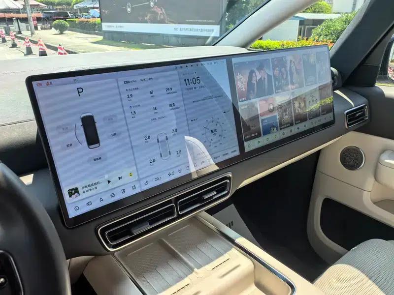 Li Auto MEGA 2024 Ultra Edition — миниатюра 9