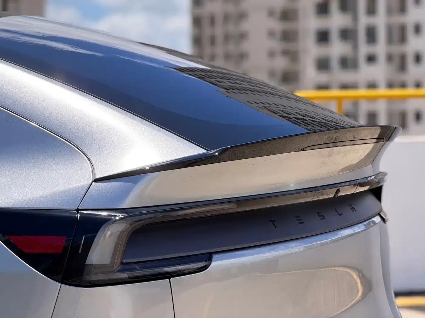 Model Y L 2025 Long Range All-Wheel Drive — миниатюра 12