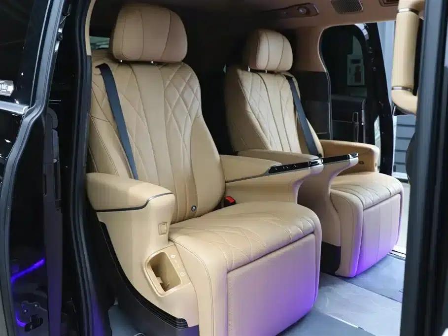 Denza D9 2025 DM-i Smart Driving Edition 1020 AWD Premium — миниатюра 25