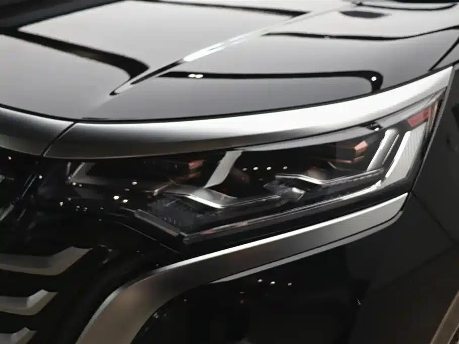 Denza D9 2025 DM-i Smart Driving Edition 1020 AWD Premium — миниатюра 27
