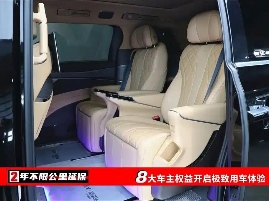 Denza D9 2025 DM-i Smart Driving Edition 1020 AWD Premium — миниатюра 6