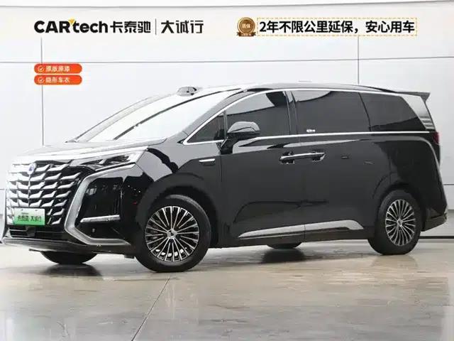 Denza D9 2025 DM-i Smart Driving Edition 1020 AWD Premium