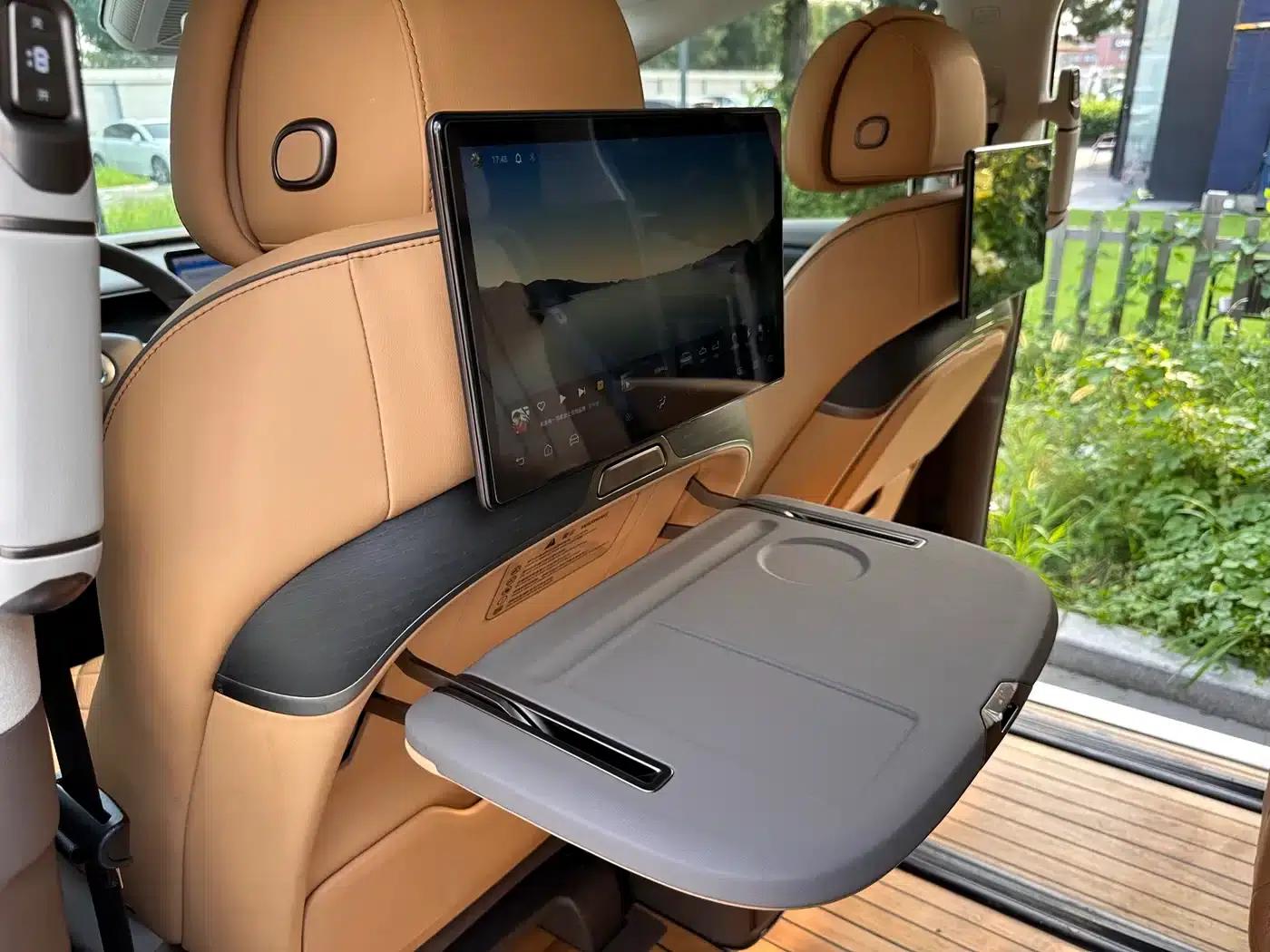Denza D9 2024 DM-i 980 AWD Flagship — миниатюра 12
