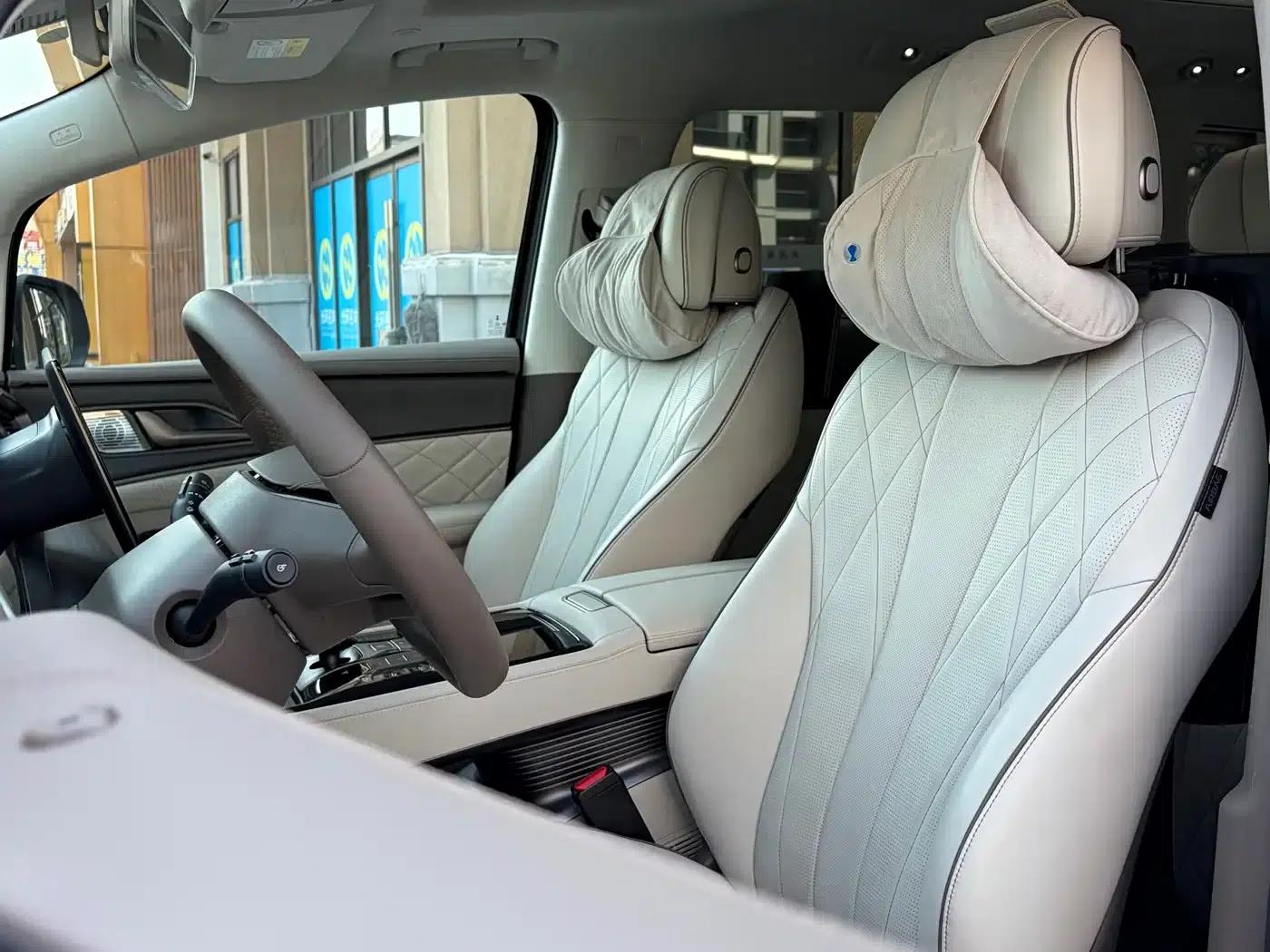 Denza D9 2022 DM-i 970 AWD Flagship Edition — миниатюра 8