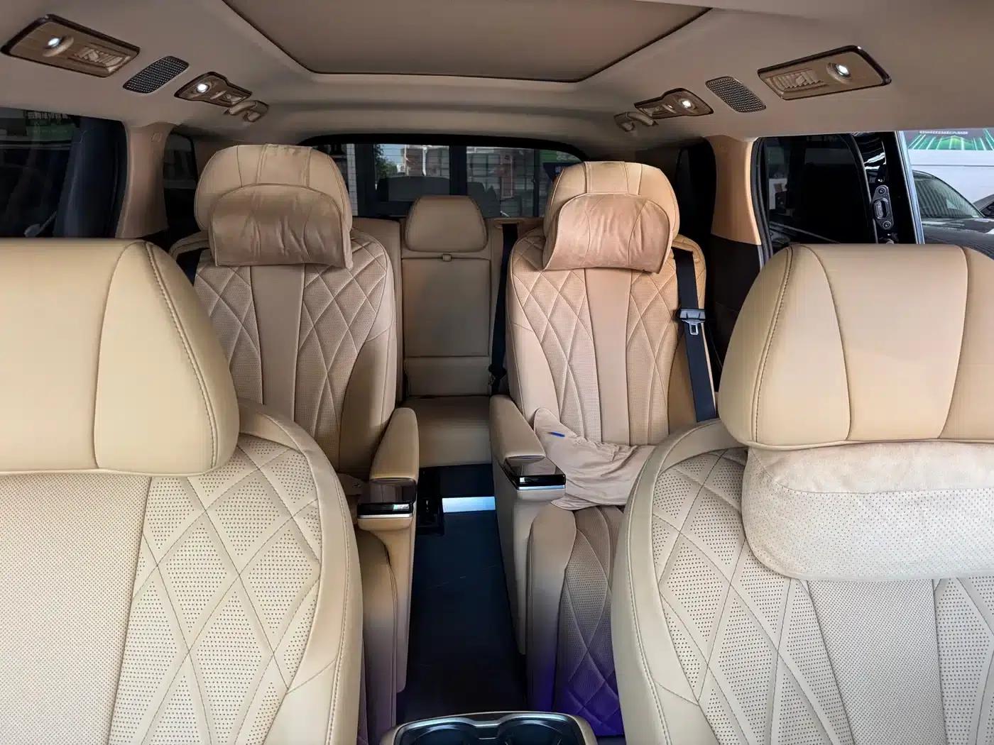 Denza D9 2025 DM-i Smart Driving Edition 1020 AWD Premium Model — миниатюра 10