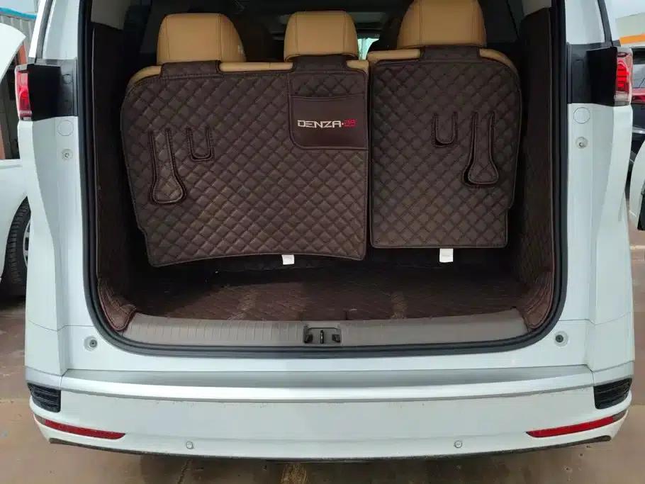 Denza D9 2022 DM-i 970 AWD Flagship Edition — миниатюра 4