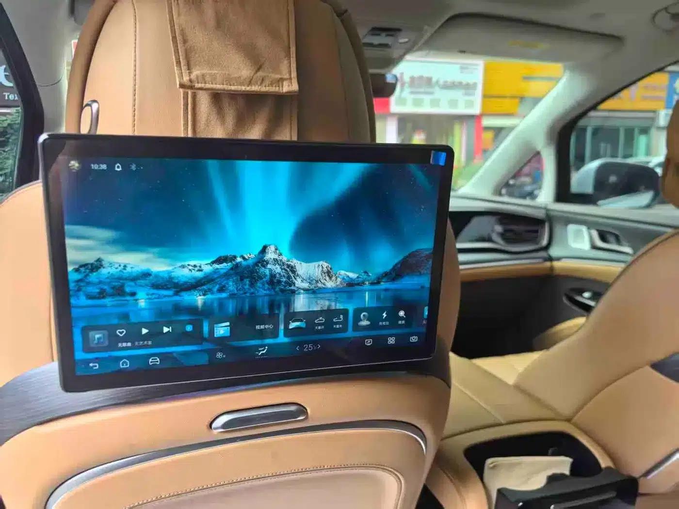 Denza D9 2022 DM-i 970 4WD Premium Edition — миниатюра 6