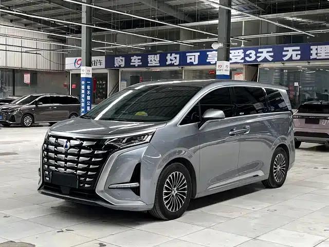 Denza D9 2022 DM-i 970 AWD Flagship Edition