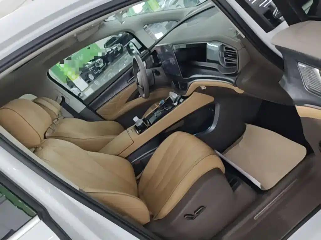 Denza D9 2023 DM-i 965 Premium Edition — миниатюра 25