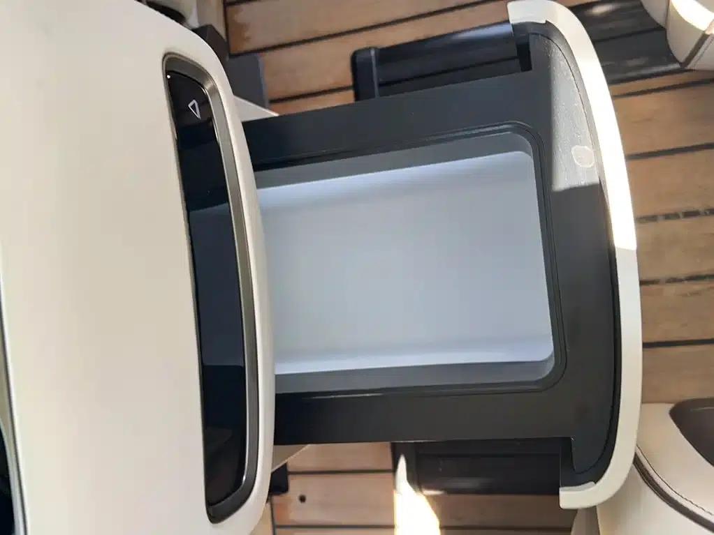 Denza D9 2024 DM-i 980 4WD Premium — миниатюра 16