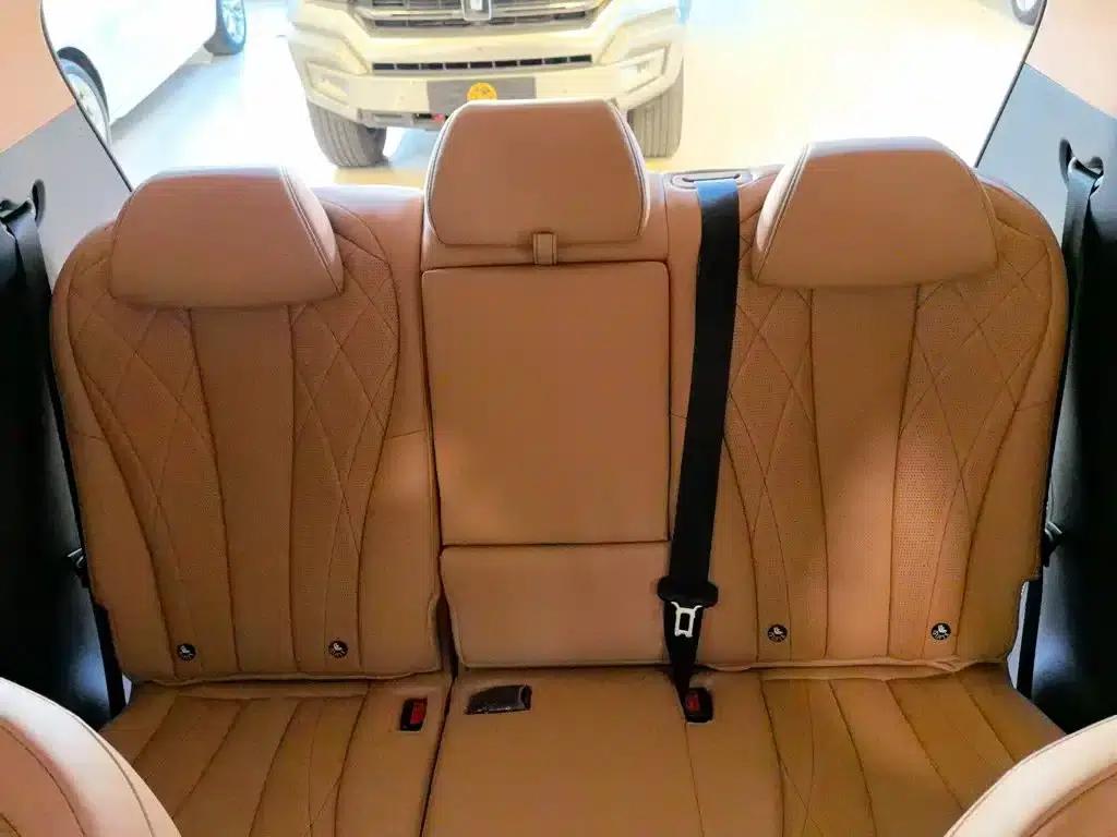 Denza D9 2025 DM-i Smart Driving Edition 1020 AWD Premium — миниатюра 15