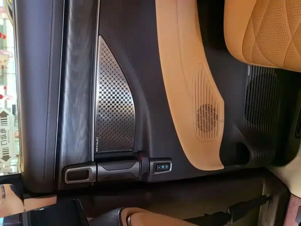 Denza D9 2025 DM-i Smart Driving Edition 1020 AWD Premium — миниатюра 21