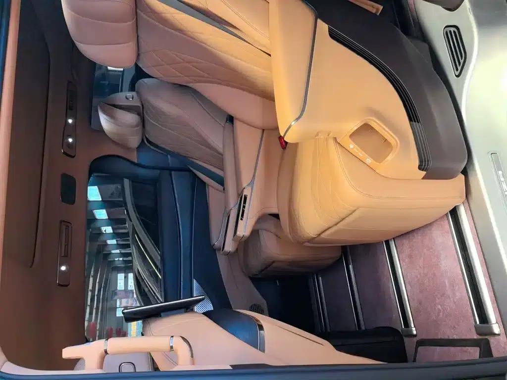 Denza D9 2025 DM-i Smart Driving Edition 1020 AWD Premium — миниатюра 7