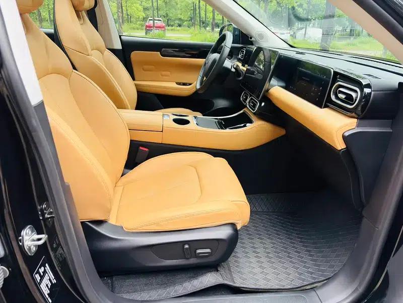 Leapmotor C11 2024 Pure Electric Version 515 Smart Edition — миниатюра 28