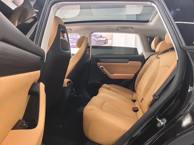 Leapmotor C11 2024 Pure Electric Version 580 Premium Edition — миниатюра 20