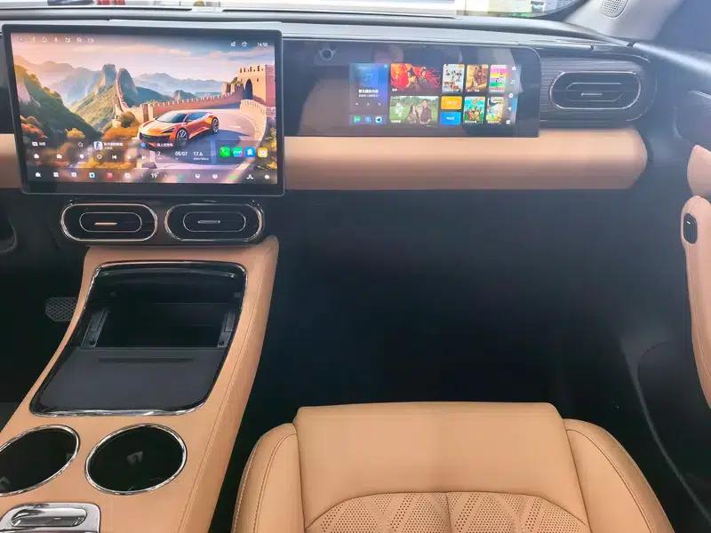 Leapmotor C11 2024 Pure Electric Version 580 Premium Edition — миниатюра 21