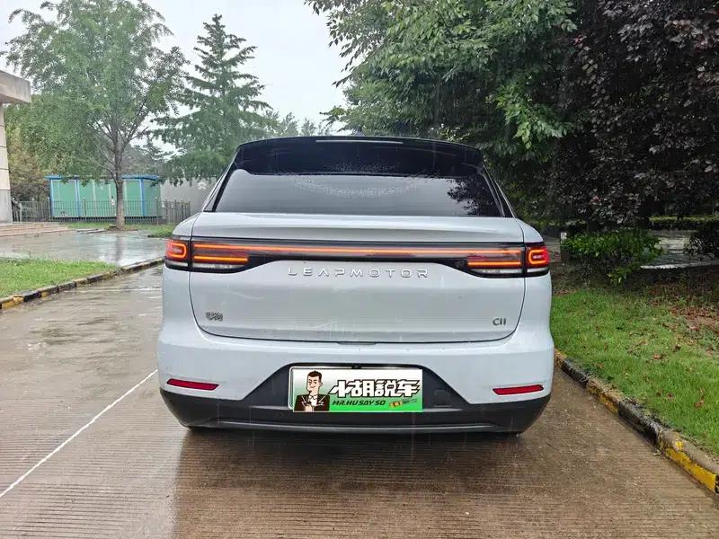 Leapmotor C11 2024 Pure Electric Version 580 Premium Edition — миниатюра 4