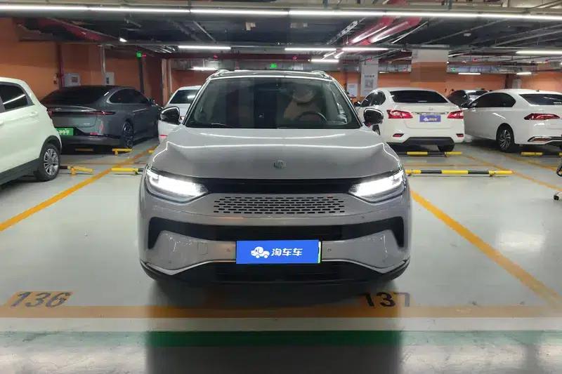 Leapmotor C11 2024 Range Extended Electric 300 Premium Edition — миниатюра 2