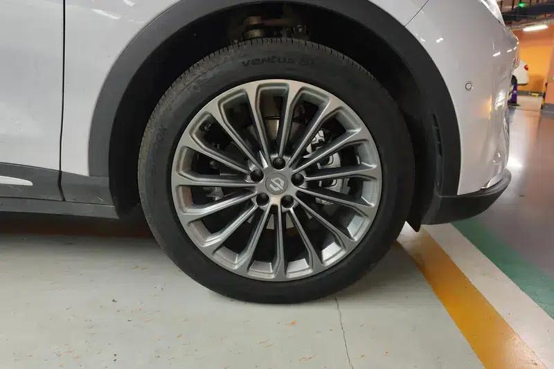 Leapmotor C11 2024 Range Extended Electric 300 Premium Edition — миниатюра 9