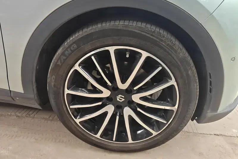 Leapmotor C11 2021 Premium Edition — миниатюра 4